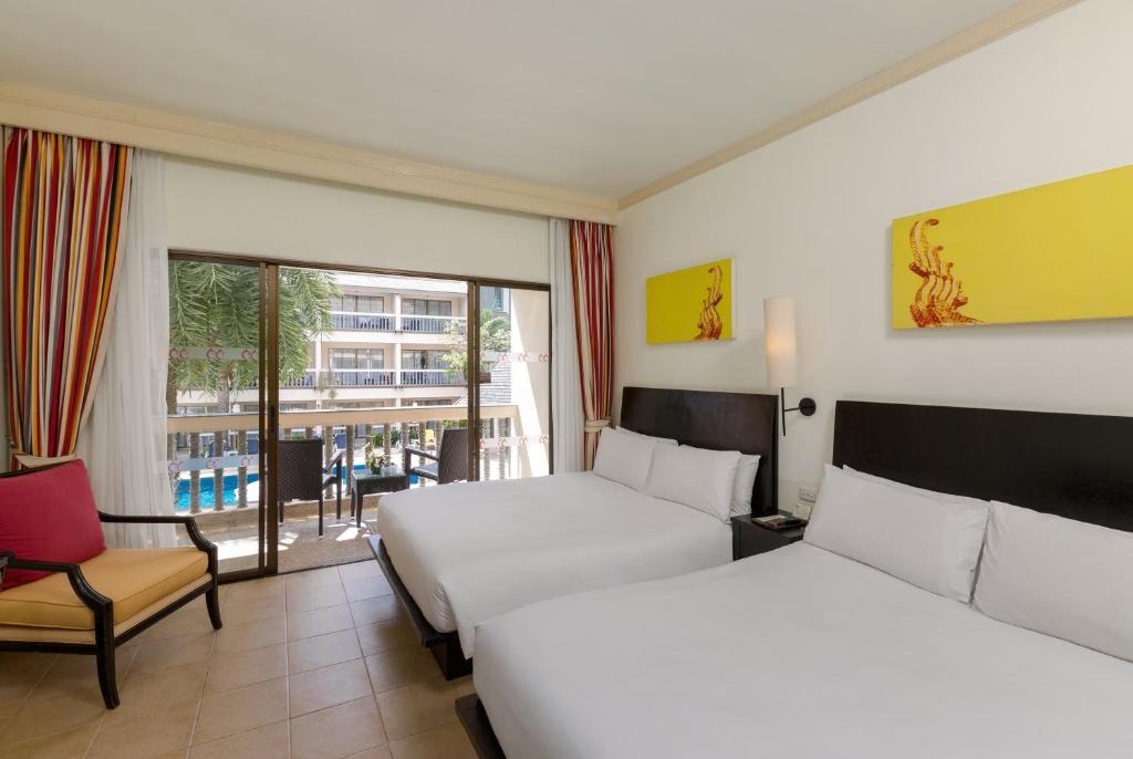 هتل ریزورت سنتارا کاتا بیچ